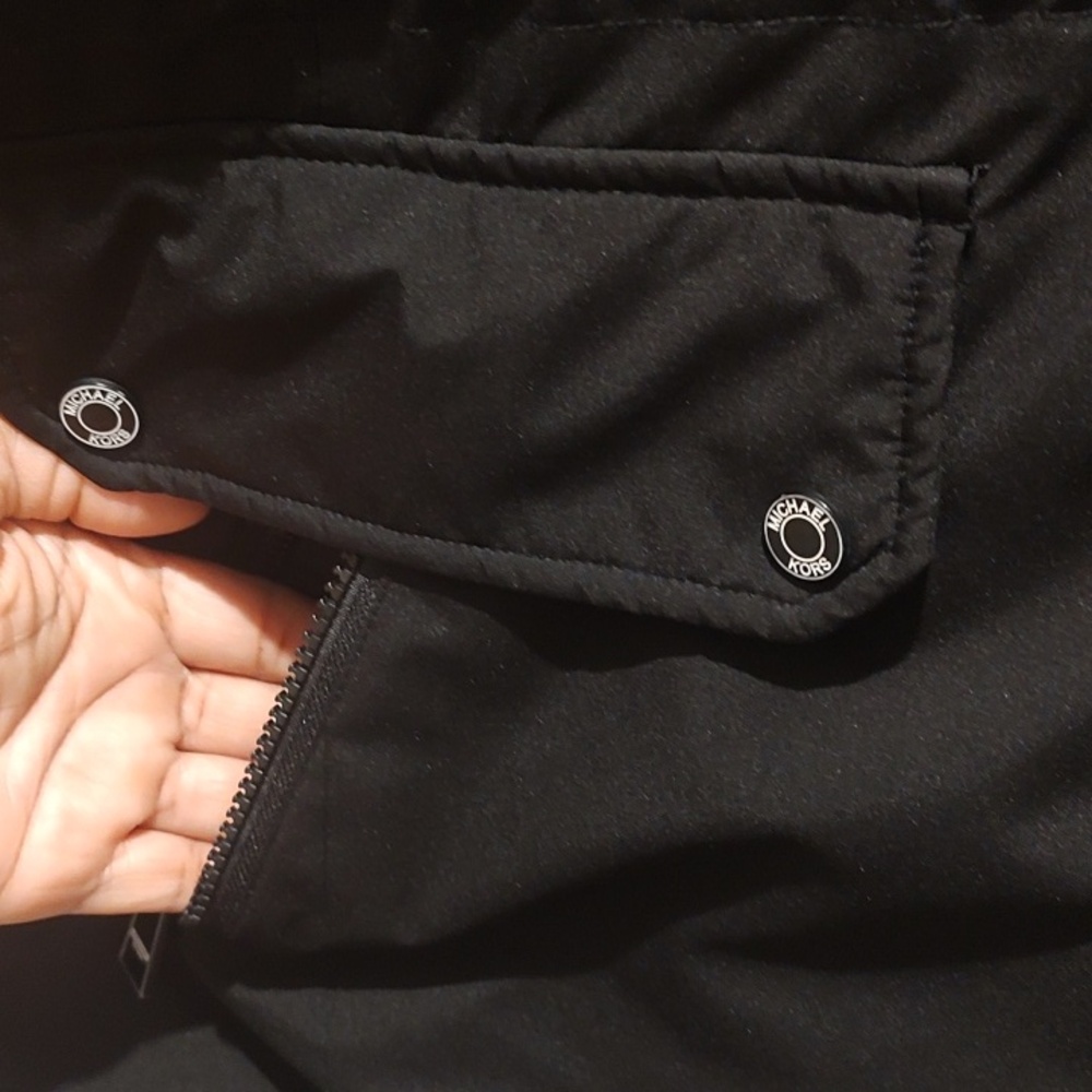 Michael Kors Black Hooded Utility Anorak Parker Style Jacket Vacation - Picture 6 of 8